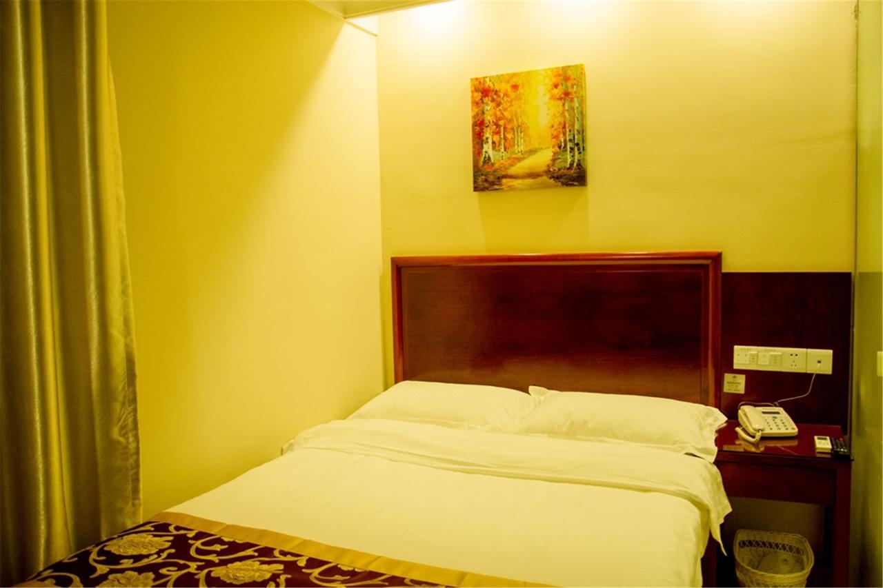 Greentree Inn Shanghai Jingan District Qipu Road Tiantong Road Subway Station Express Hotel المظهر الخارجي الصورة